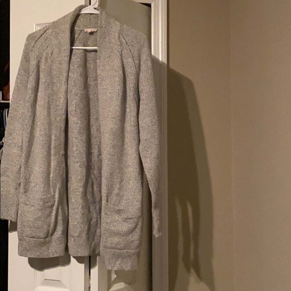 Thigh length cardigan